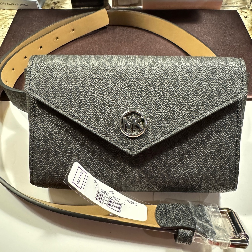 ✅NEW “Michael Kors” Belt/Body Bag - Picture 2 of 7